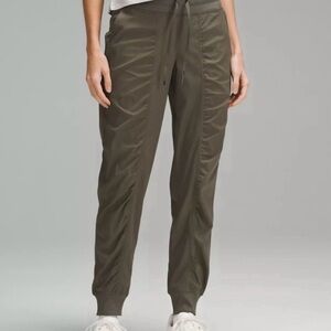 LULULEMON Dance Studio Mid-Rise Olive Green Jogger Women's Size 6